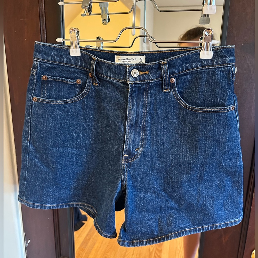 Abercrombie & Fitch The Dad Short High Rise